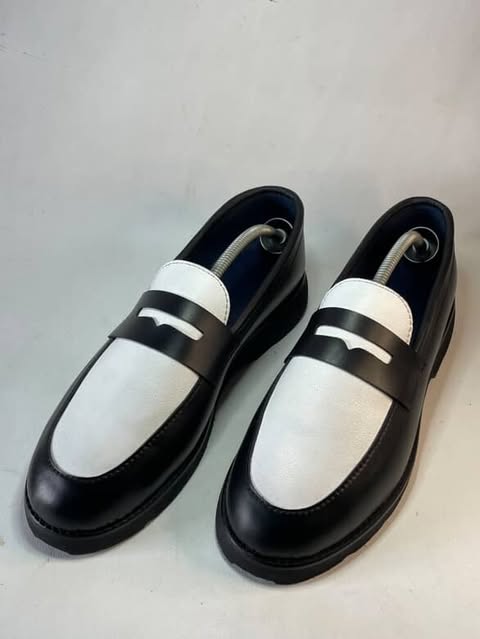 Sandals Collection